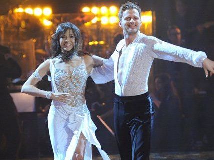 Die Dancing Stars legten auch in der 2. Folge eine flotte Sohle aufs Parkett. Die Dancing Stars legten auch in der 2. Folge eine flotte Sohle aufs Parkett.