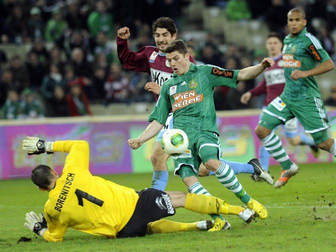 Rasante Partie am Samstag: Rapid Wien gegen Mattersburg. Rasante Partie am Samstag: Rapid Wien gegen Mattersburg.