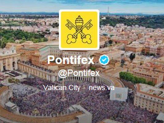 Account "@Pontifex" wieder in Betrieb genommen.