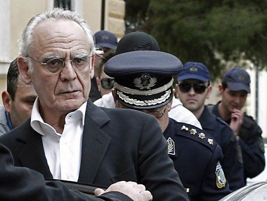 Akis Tsohatzopoulos wurde vor einem Jahr verhaftet Akis Tsohatzopoulos wurde vor einem Jahr verhaftet