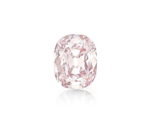 Knapp 40 Millionen Dollar für 34,64-Karat-Stein "Princie Diamond".