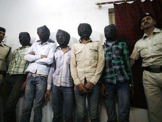 Täter bekannten sich nicht schuldig. Täter bekannten sich nicht schuldig.