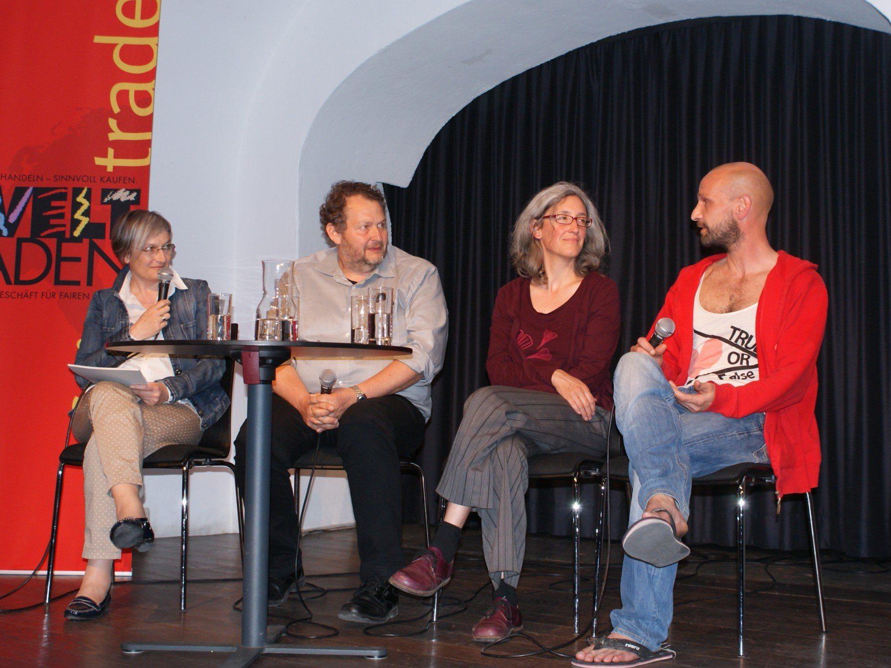 Jutta Berger, Ricus Jacometti, Simone König und Stefan Strammer  (v.l.) bei der abschließenden Diskussionsrunde