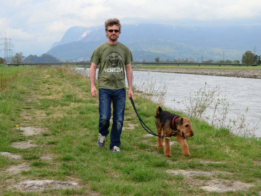 Ein geforderter Leinenzwang für Hunde im Rheinvorland wurde in Mäder bei einem „runden Tisch“ diskutiert. Ein geforderter Leinenzwang für Hunde im Rheinvorland wurde in Mäder bei einem „runden Tisch“ diskutiert.