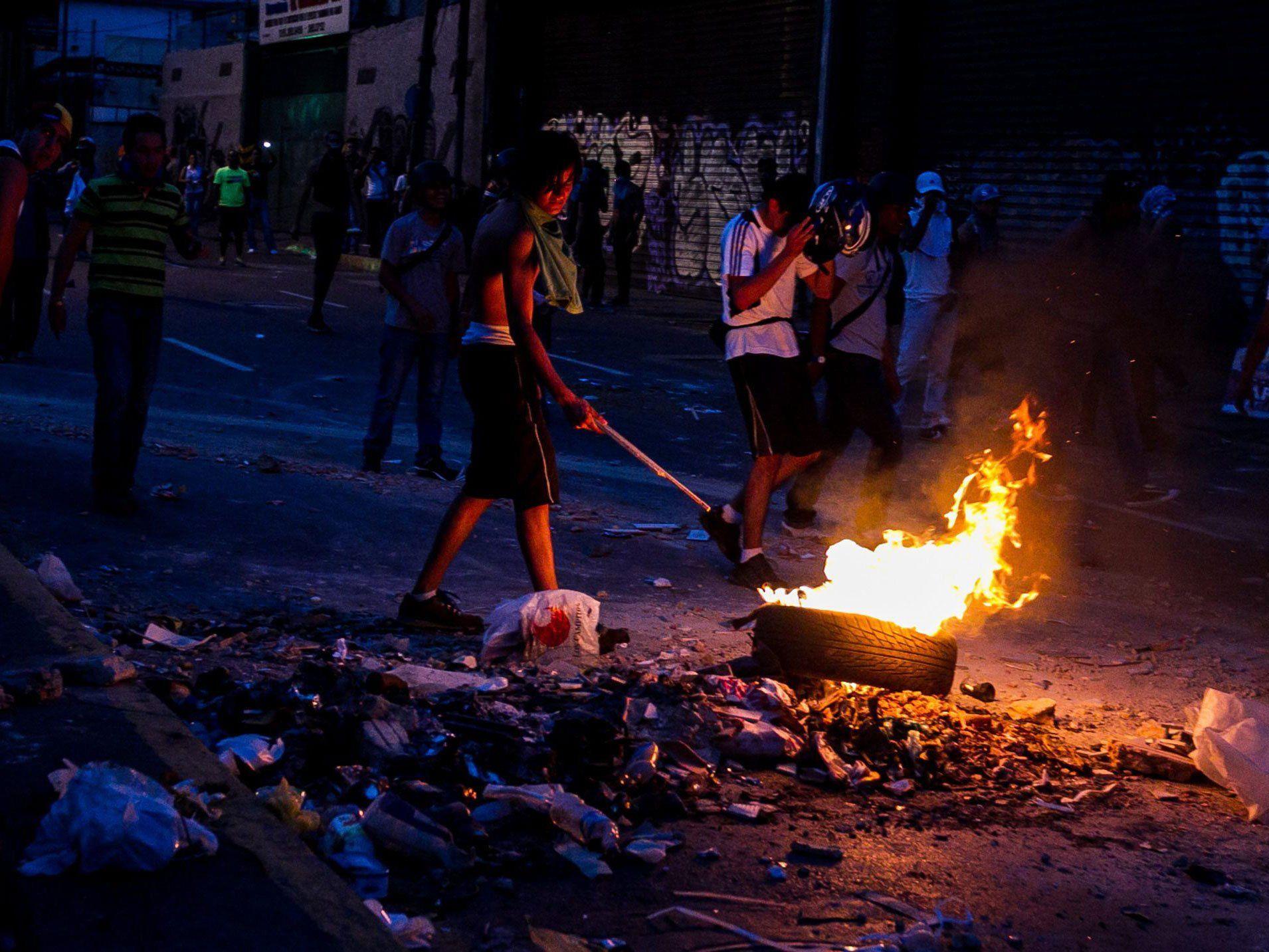 Weitere Demonstrationen gegen Wahlsieg Maduros für Dienstag und Mittwoch angekündigt.