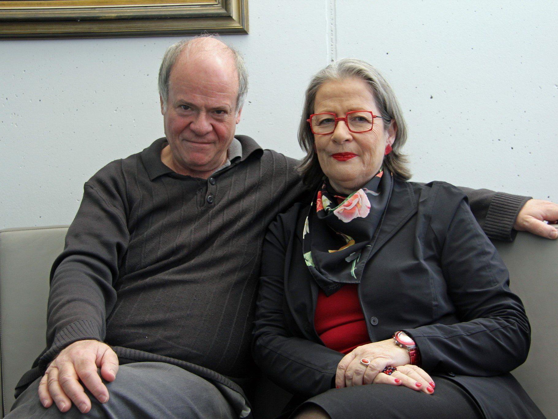 Susanne Scholl und Michael Genner sind heute Abend zu Gast im Theater Kosmus.