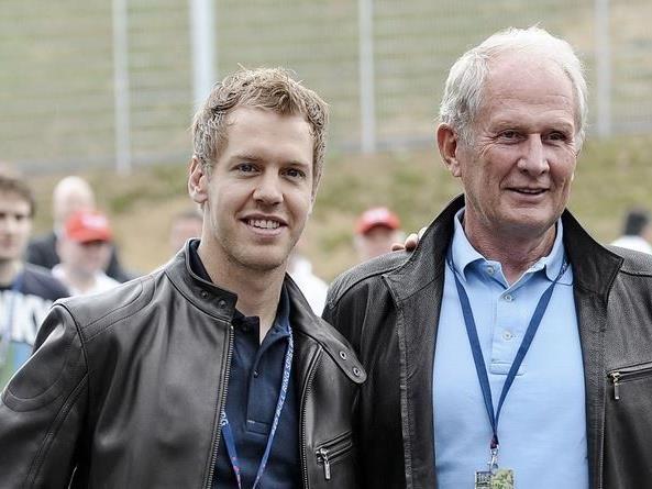 Sebastian Vettel mit Red Bull-Motorsport-Chef Helmut Marko