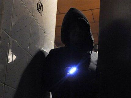 Zwei Kellereinbrüche täuschte der Versicherungsbetrüger vor. Zwei Kellereinbrüche täuschte der Versicherungsbetrüger vor.