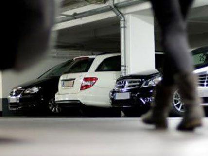 Am Sonntag wurde ein Handtaschendiebstahl rasch aufgeklärt. Am Sonntag wurde ein Handtaschendiebstahl rasch aufgeklärt.