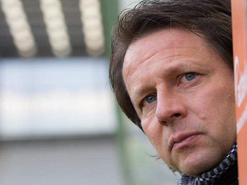 Rapid setzt weiter auf Trainer Peter Schöttel Rapid setzt weiter auf Trainer Peter Schöttel