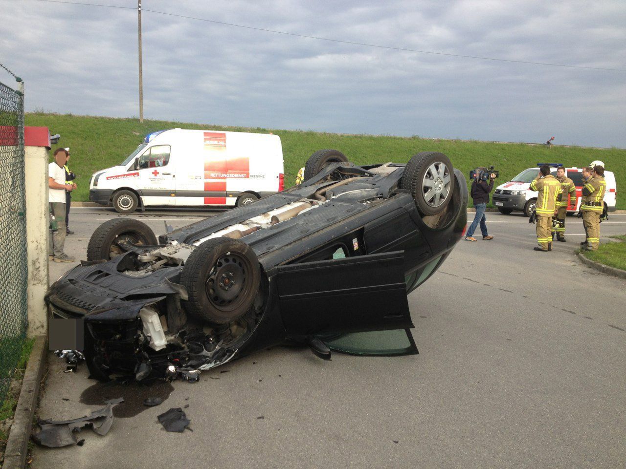 Harder bei Unfall nur leicht verletzt. Harder bei Unfall nur leicht verletzt.