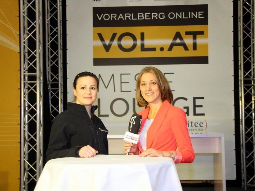 Ländle TV Moderatorin Bianca Oberscheider mit Kathrin Bohlen auf der Dornbirner Frühjahrsmesse.
