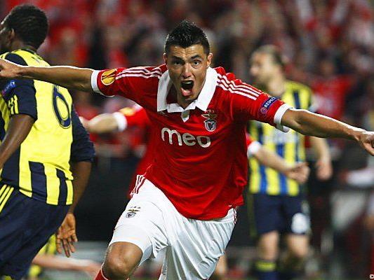Cardozo war der beste Mann bei Benfica