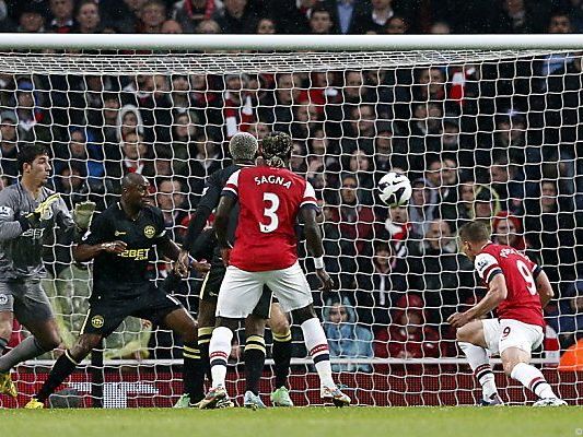 Podolski besiegelte den Abstieg des Scharner-Klubs Podolski besiegelte den Abstieg des Scharner-Klubs