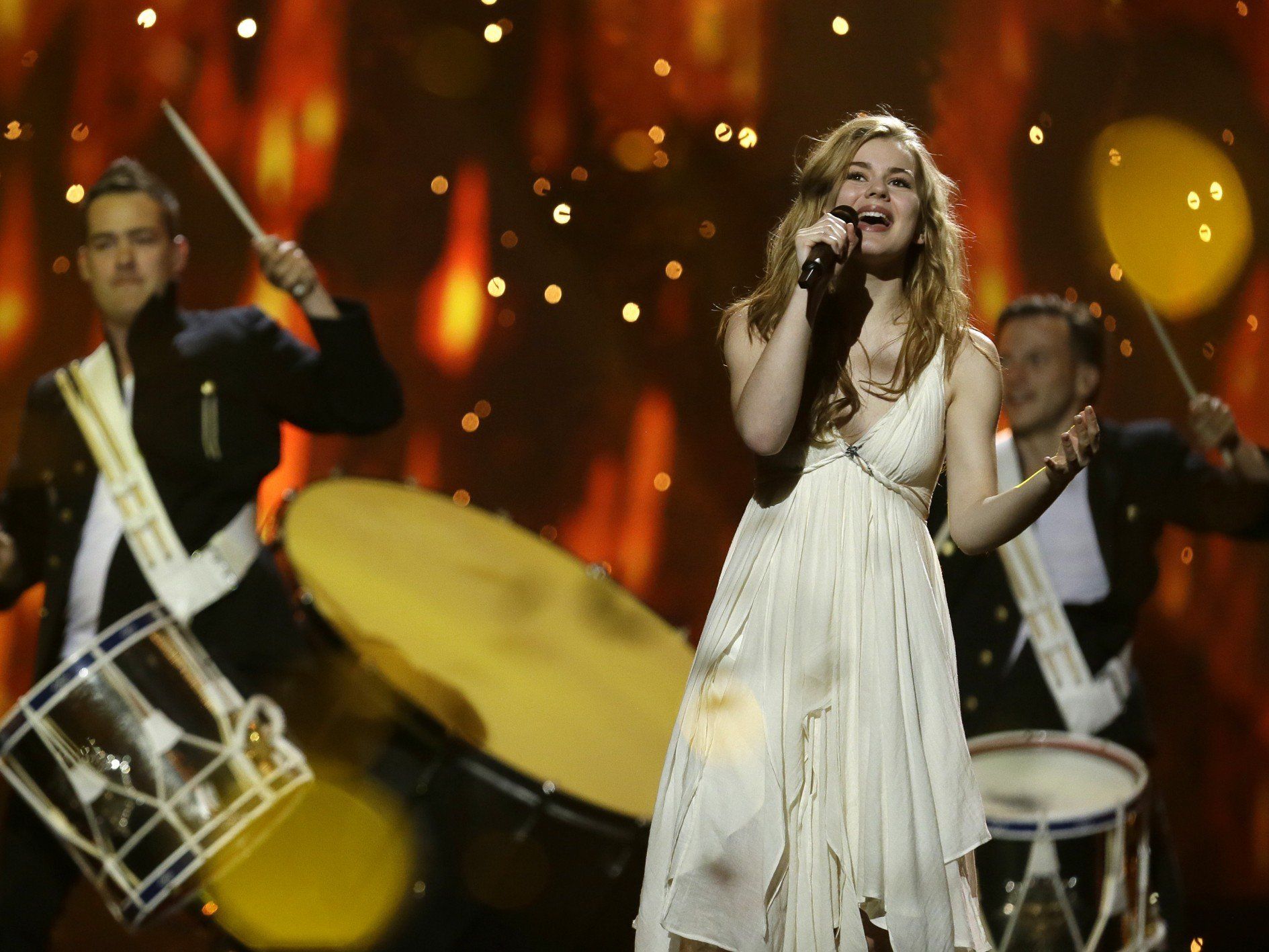 Emmelie de Forest (Dänemark) gilt als große Favoritin für den heutigen Abend. Emmelie de Forest (Dänemark) gilt als große Favoritin für den heutigen Abend.