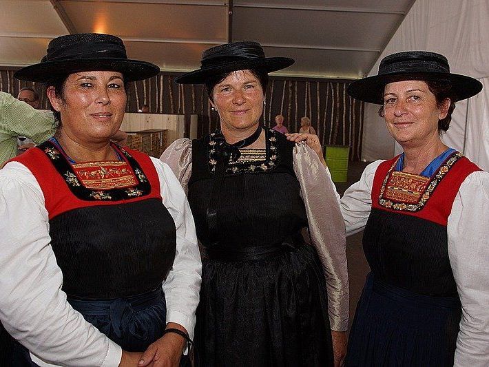 Trachtentreffen in Krumbach 2012 Trachtentreffen in Krumbach 2012