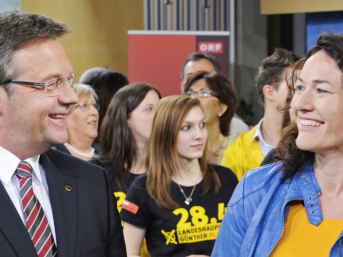 Tirol soll seine schwarz-grüne Regierung angeblich am Montagabend fixieren. Tirol soll seine schwarz-grüne Regierung angeblich am Montagabend fixieren.