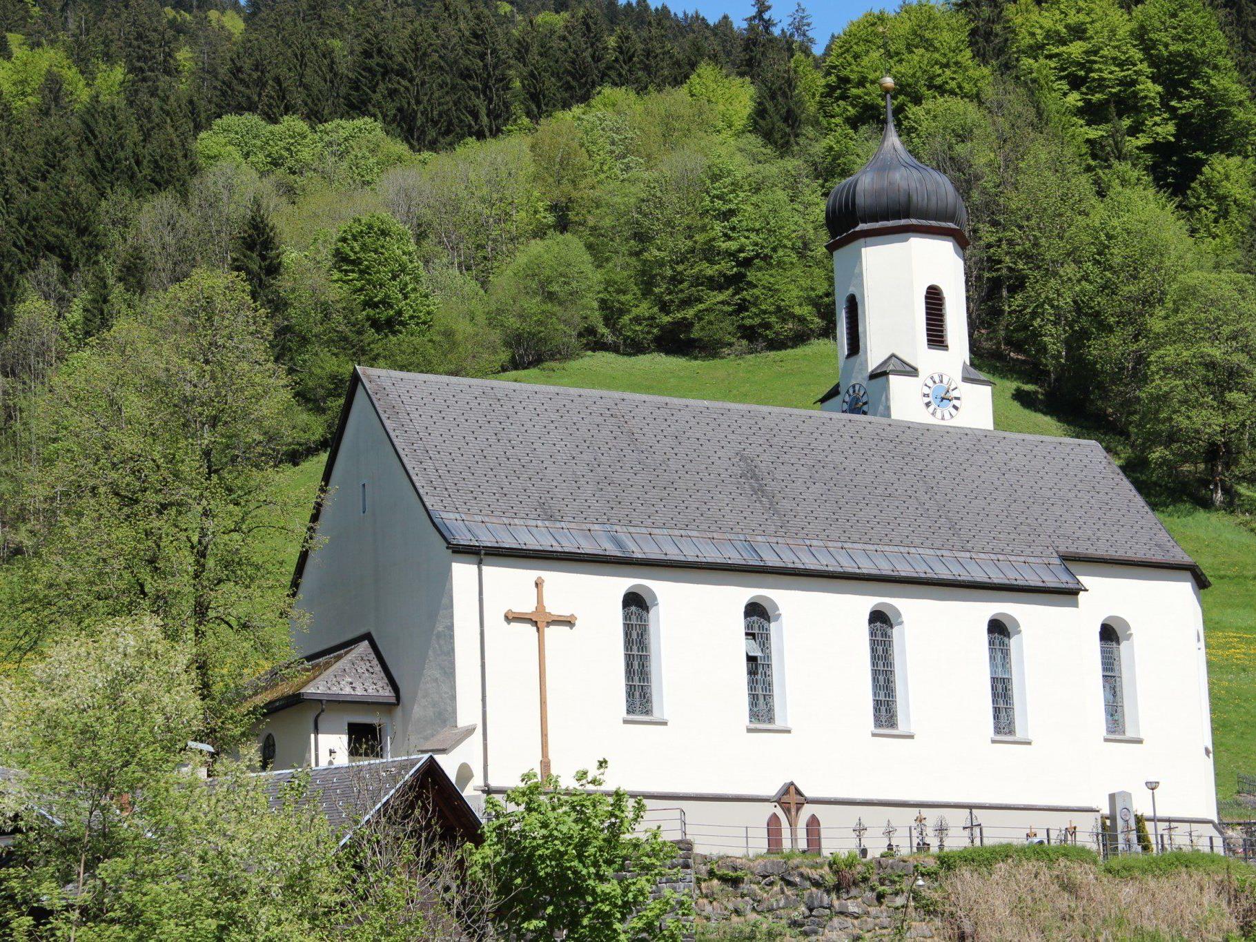 Nachtgebet, Clubbing mal woanders sowie Infos zur Geschichte der Kirche und der Orgel bei der