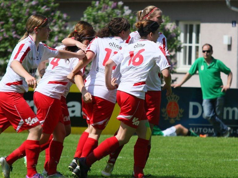 Die RW-Ladies wollen innert vier Tagen dreimal den Platz als Sieger verlassen. Die RW-Ladies wollen innert vier Tagen dreimal den Platz als Sieger verlassen.