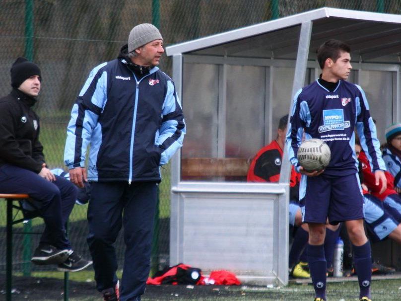 Hans Kogler wird ab Sommer neuer Trainer beim FC Wolfurt und löst Philipp Schwarz ab.