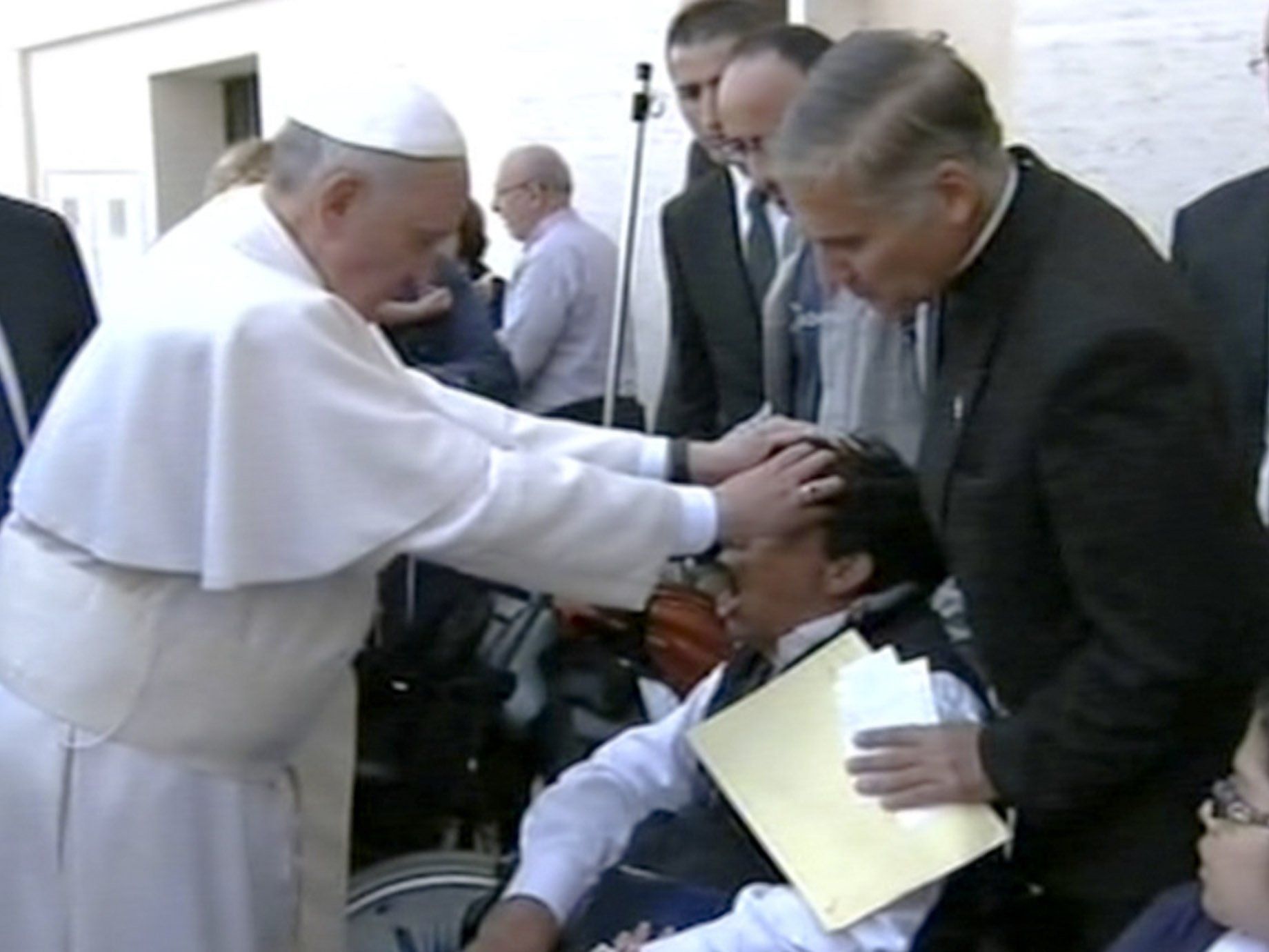 Papst-Sprecher Lombardi dementierte das Gerücht. Papst-Sprecher Lombardi dementierte das Gerücht.