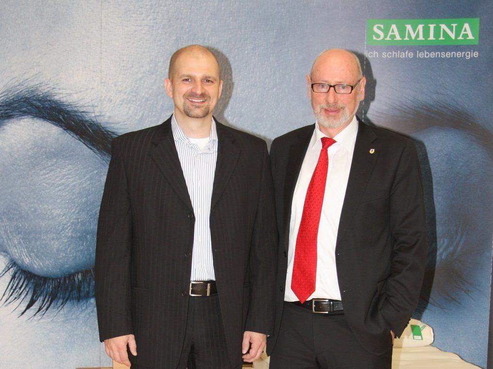 Der neue VEU Feldkirch-Trainer Milos Holan (l.) mit VEU-Ehrenpräsident Günther W. Amann.