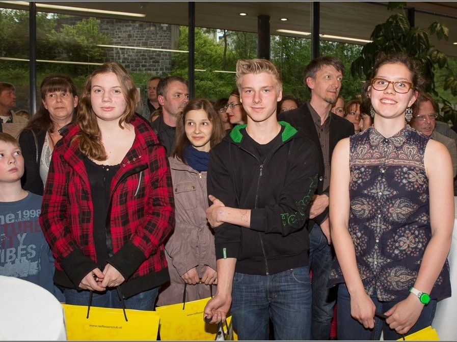 erfolgreiche Teilnehmer am Jugendwettbewerb erfolgreiche Teilnehmer am Jugendwettbewerb