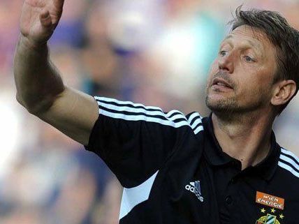 Rapid Cheftrainer Zoran Barisic bleibt zumindest noch ein weiteres Jahr im Amt. Rapid Cheftrainer Zoran Barisic bleibt zumindest noch ein weiteres Jahr im Amt.