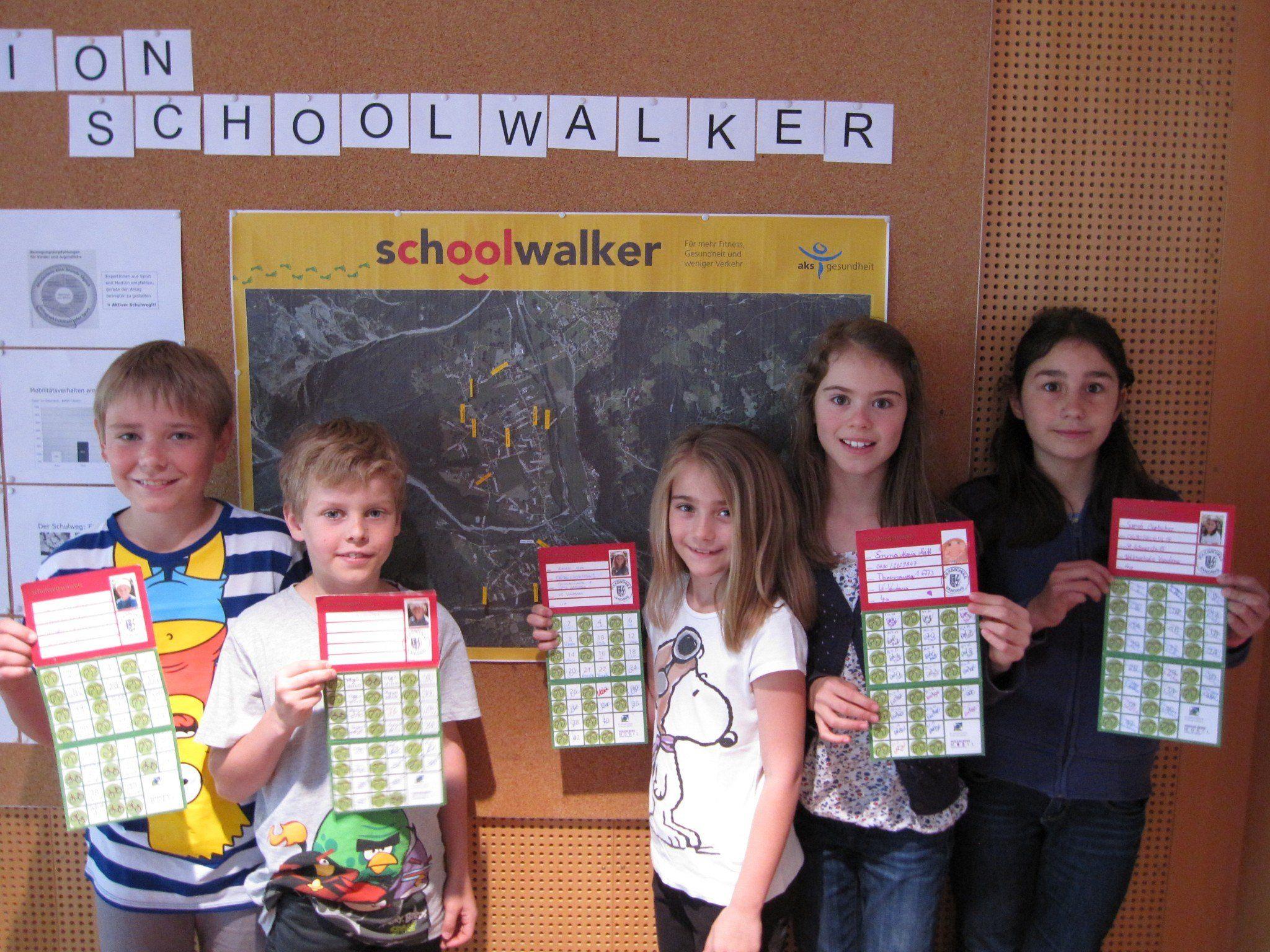 Hatten viel Spaß beim sammeln der schoolwalker-Sticker: Die Kinder der Volksschule Vandans
