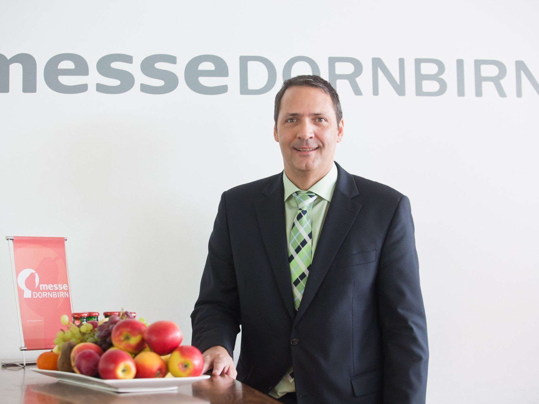 Der scheidende Messe-Geschäftsführer Stefani soll auch künftig in beratender Funktion zur Verfügung stehen. Der scheidende Messe-Geschäftsführer Stefani soll auch künftig in beratender Funktion zur Verfügung stehen.