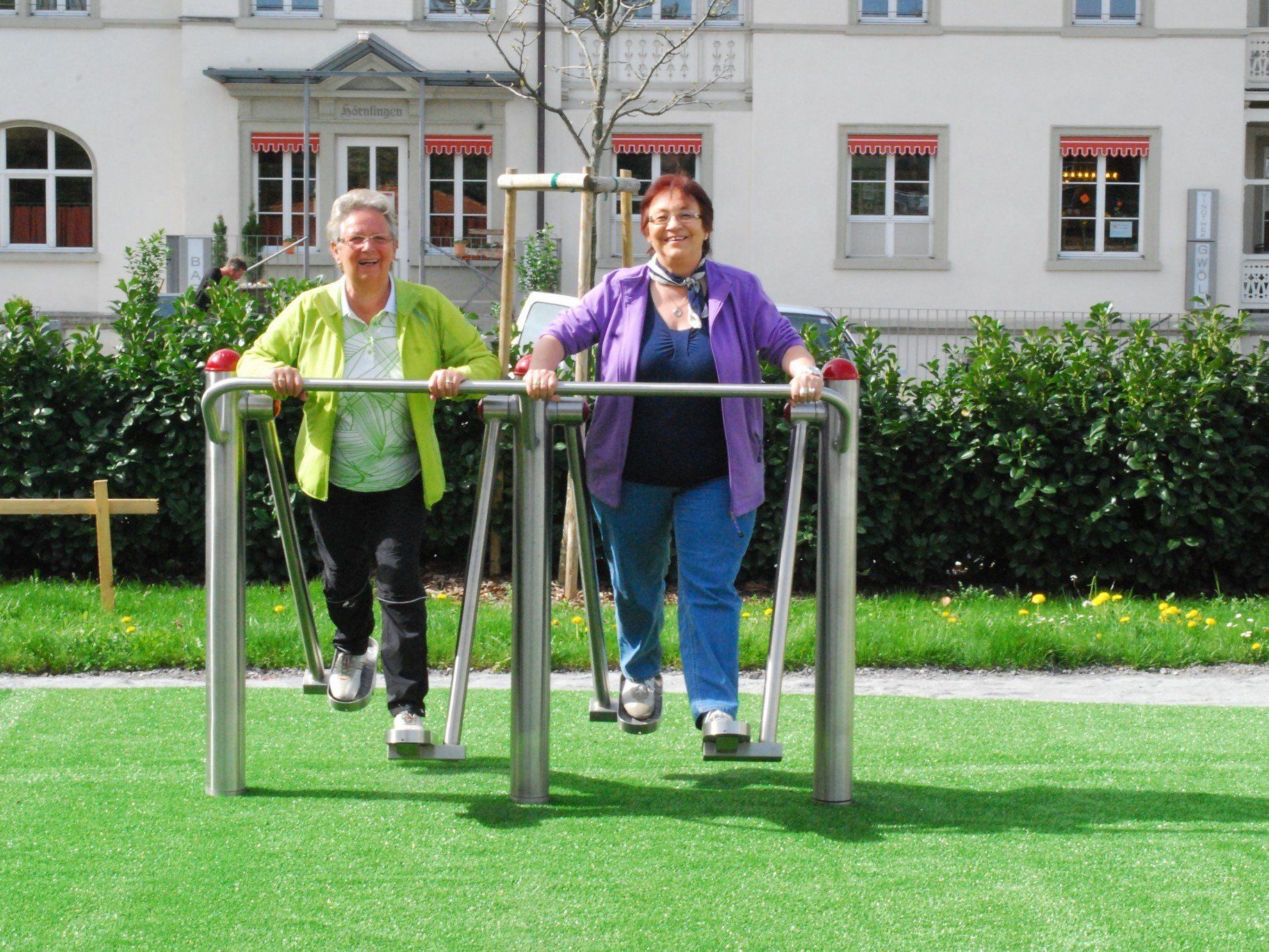 Ein Fitnesscenter im Grünen – der Bewegungspark für Senioren in Rankweil. Ein Fitnesscenter im Grünen – der Bewegungspark für Senioren in Rankweil.