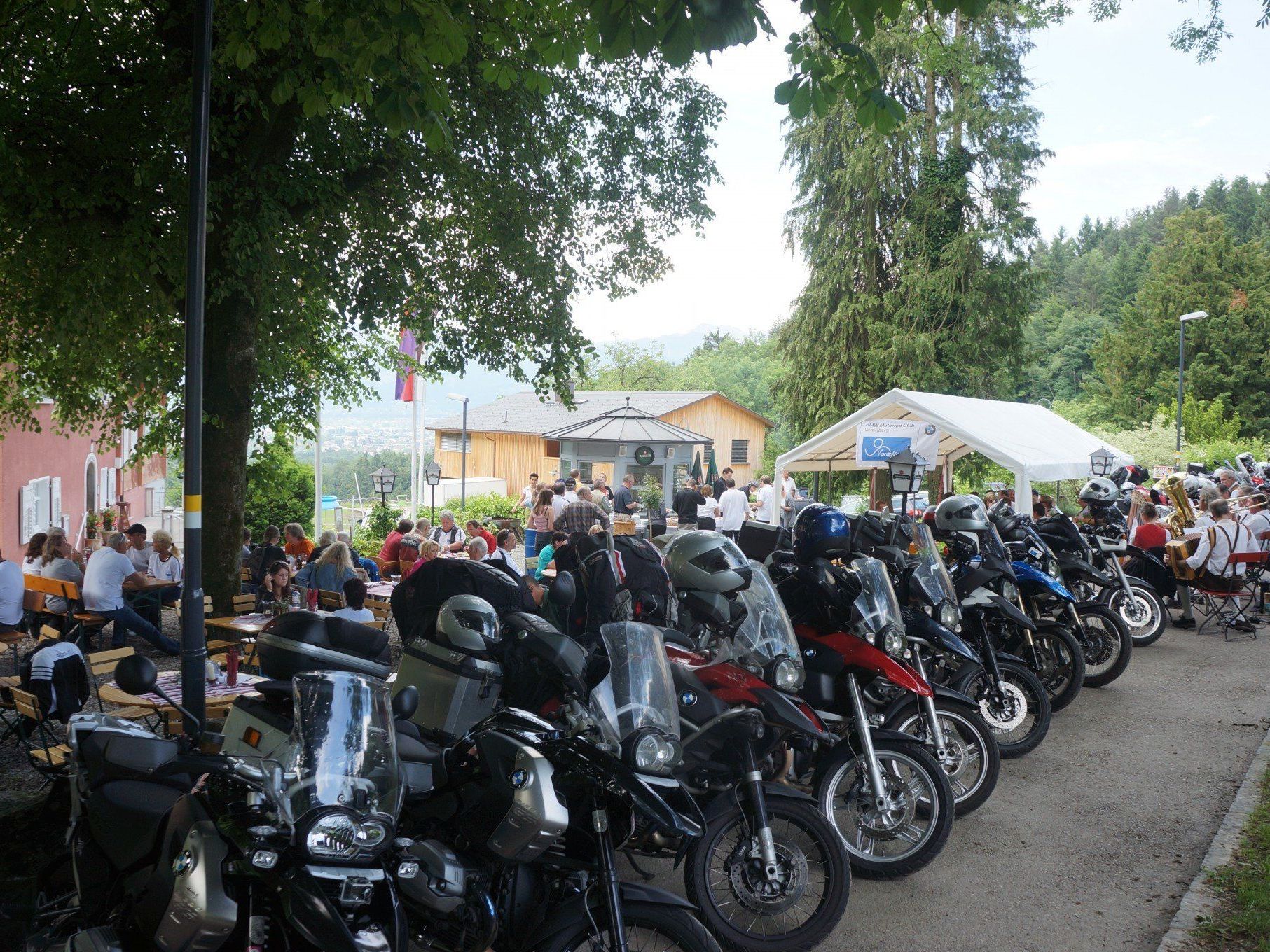 25 Jahre Feier am St. Corneli in Tosters 25 Jahre Feier am St. Corneli in Tosters