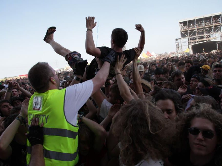 Das Nova Rock wurde eröffnet: Weniger Bescucher an Tag 1 Das Nova Rock wurde eröffnet: Weniger Bescucher an Tag 1