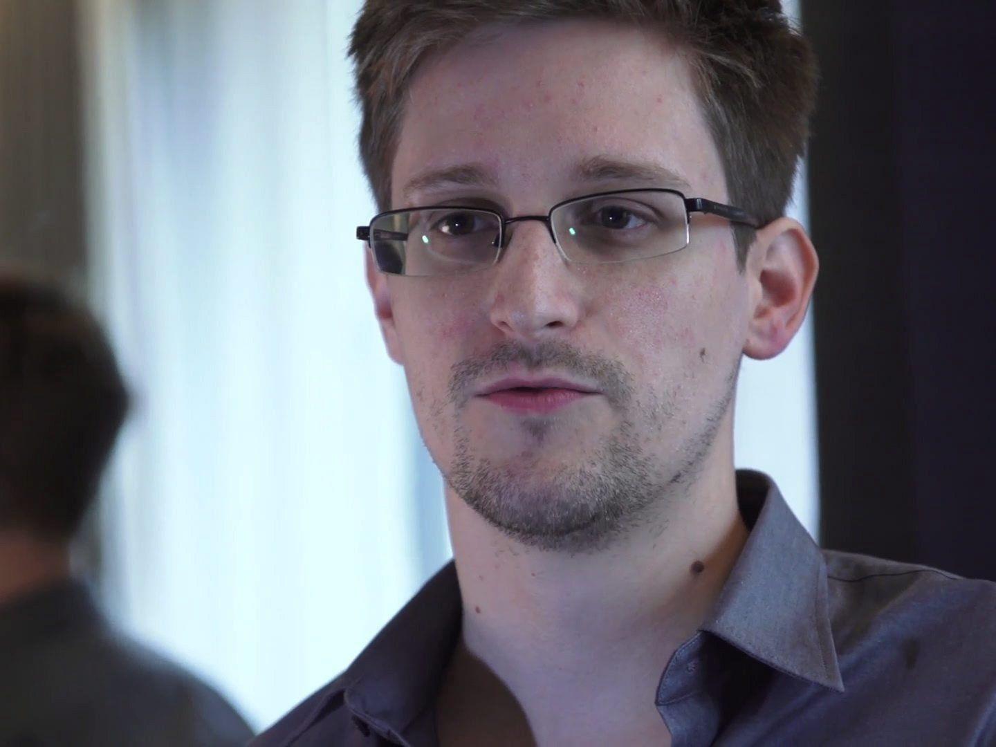 Edward Snowden: Zugang zu streng geheimen Systemen immer breiter.