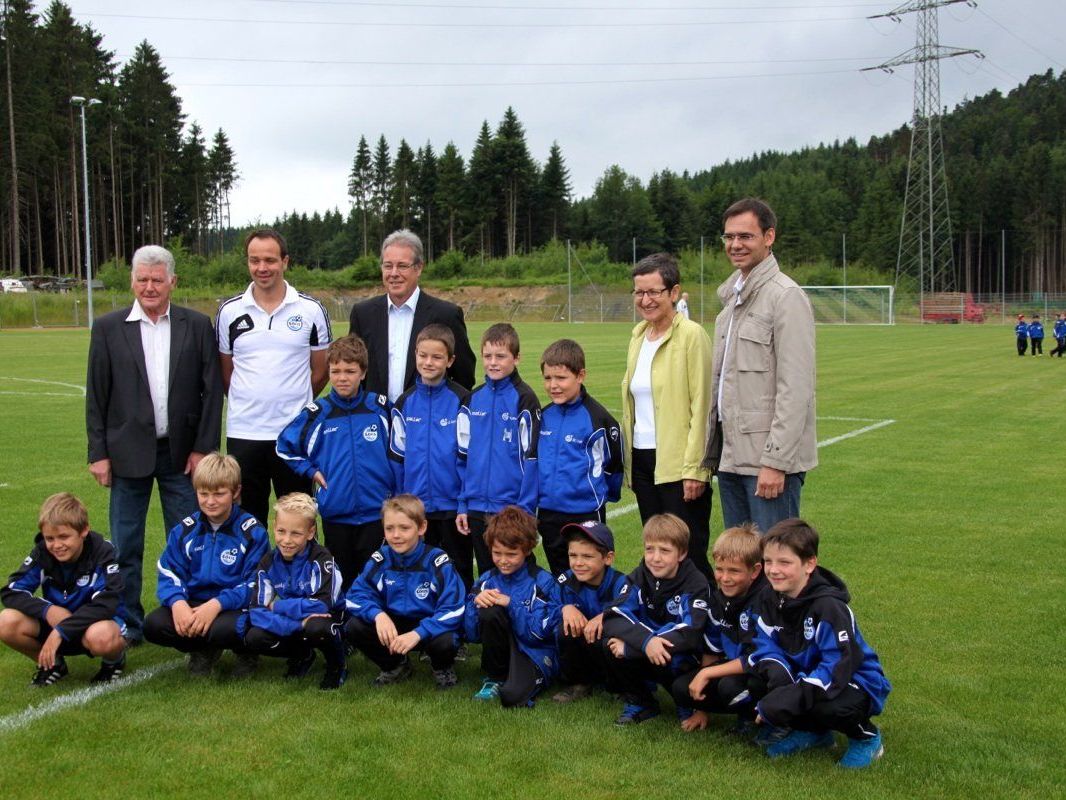 Attraktive Spiel- und Freiräume bringen mehr Lebensqualität – das meint die Politik und das freut die Göfner Sportler und speziell die Jugend. Attraktive Spiel- und Freiräume bringen mehr Lebensqualität – das meint die Politik und das freut die Göfner Sportler und speziell die Jugend.