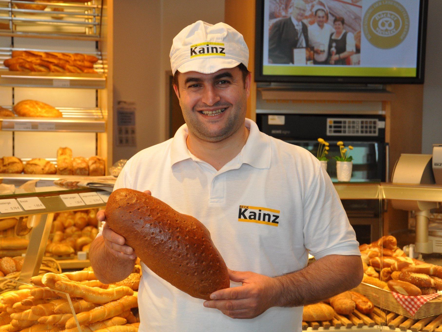 Mehmet Altas ist einer der Aussteller auf den "Harder Welten" die am 14. Juni starten. Mehmet Altas ist einer der Aussteller auf den "Harder Welten" die am 14. Juni starten.