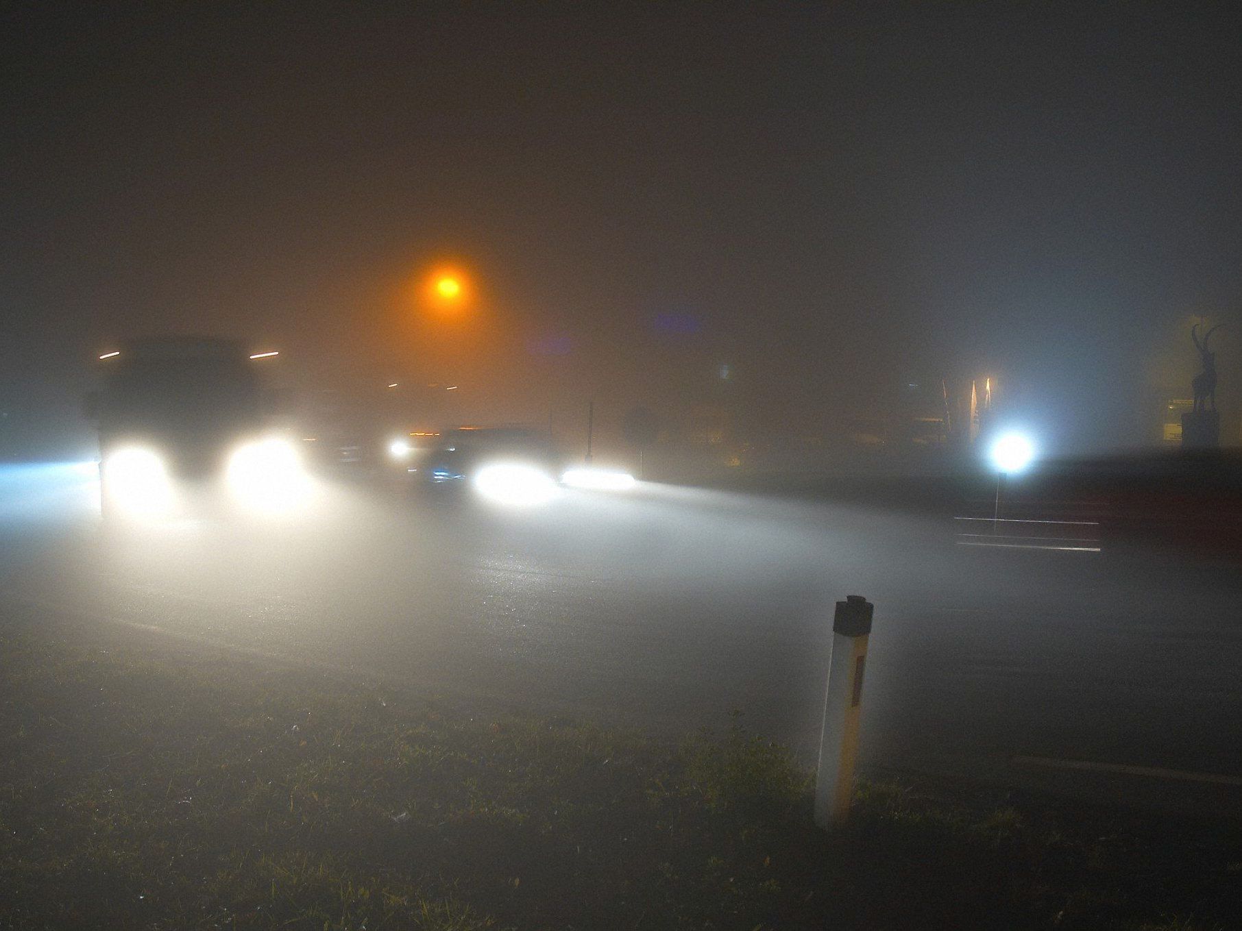 Ein Autofahrer entdeckte den 30-Jährigen rechtzeitig. Ein Autofahrer entdeckte den 30-Jährigen rechtzeitig.