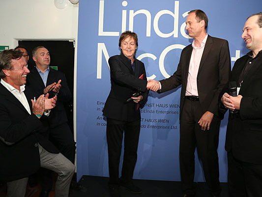 Paul McCartney bei der Eröffnung der Ausstellung in Wien