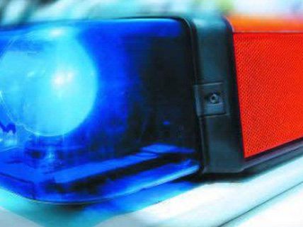 Ein 74-Jähriger wurde bei dem Unfall schwer verletzt. Ein 74-Jähriger wurde bei dem Unfall schwer verletzt.