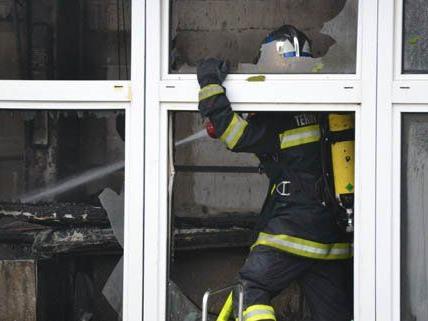Großeinsatz in Ternitz mit 10 Feuerwehren