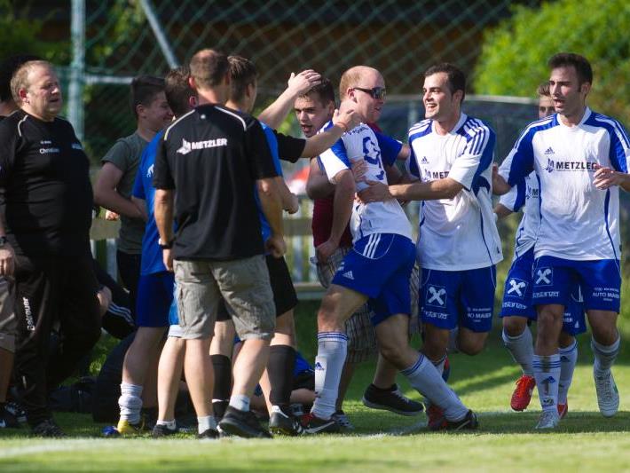 Der SK Brederis schafft den Aufstieg in die Landesliga, der Jubel kannte keine Grenzen.