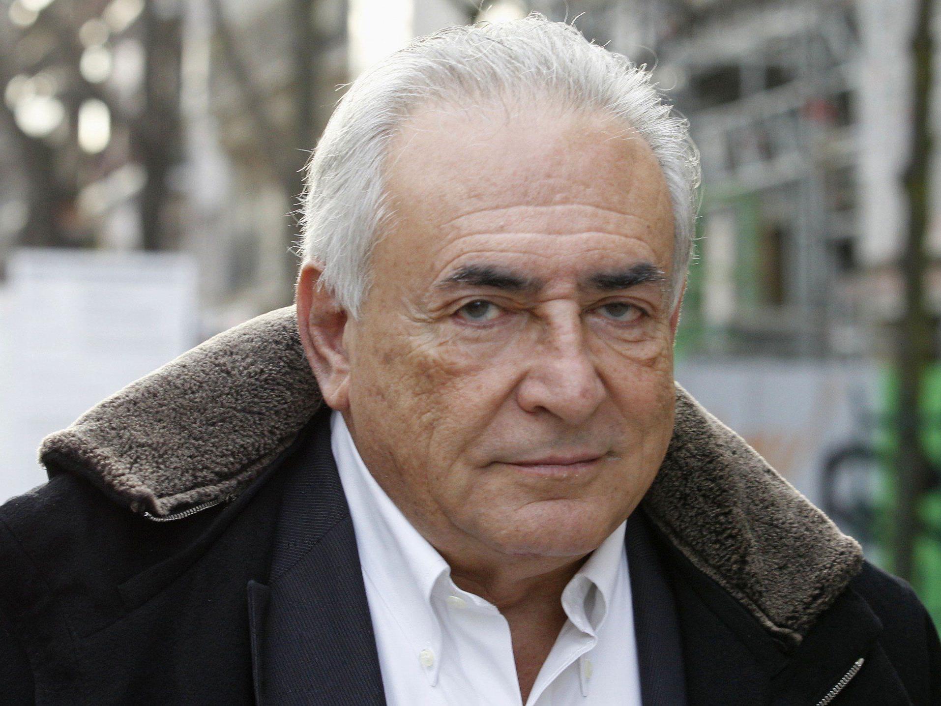 Dominique Strauss-Kahn wurde wegen "bandenmäßiger Zuhälterei" angeklagt.