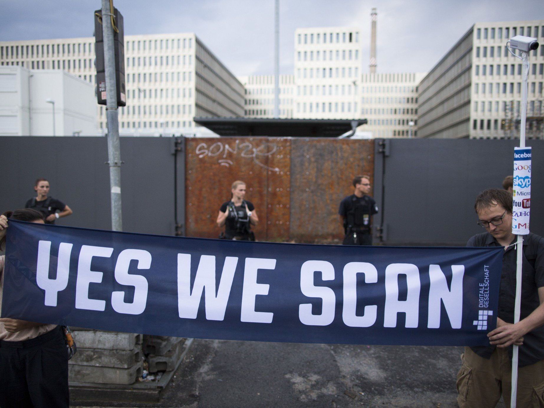 Die USA möchten nun die Details zur Telefonüberwachung offenlegen. Die USA möchten nun die Details zur Telefonüberwachung offenlegen.