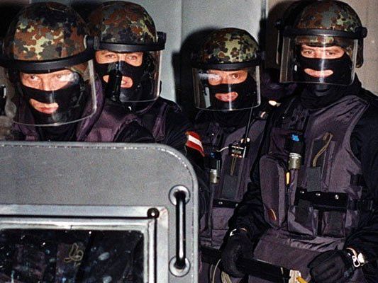 Die Cobra rückte nach Amstetten aus Die Cobra rückte nach Amstetten aus