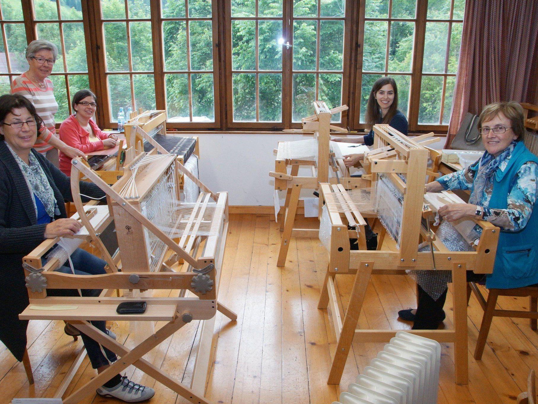 Das Ambiente im alten Schulhaus passt für kreative Ideen ideal.