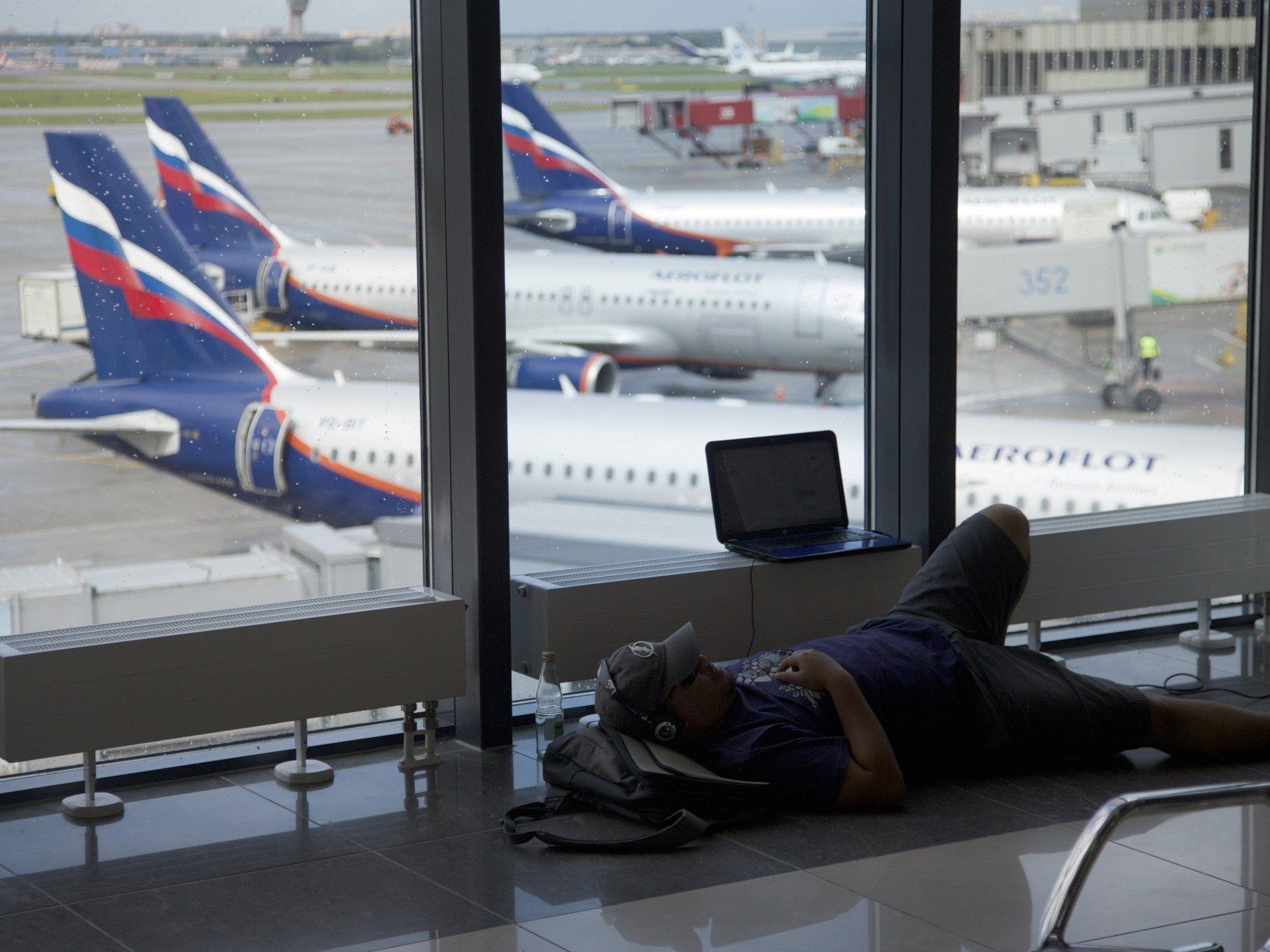 Amnesty International bestätigt geplantes Treffen mit Snowden. Amnesty International bestätigt geplantes Treffen mit Snowden.