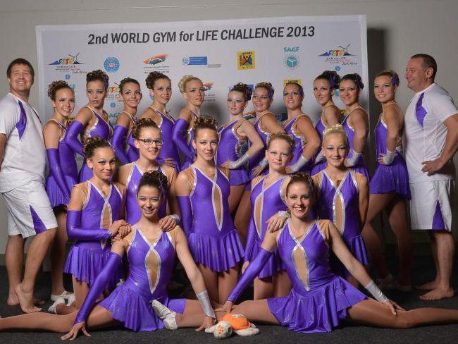 Nach diesem tollen Ergebnis ging es auf Safari-Tour. Nach diesem tollen Ergebnis ging es auf Safari-Tour.