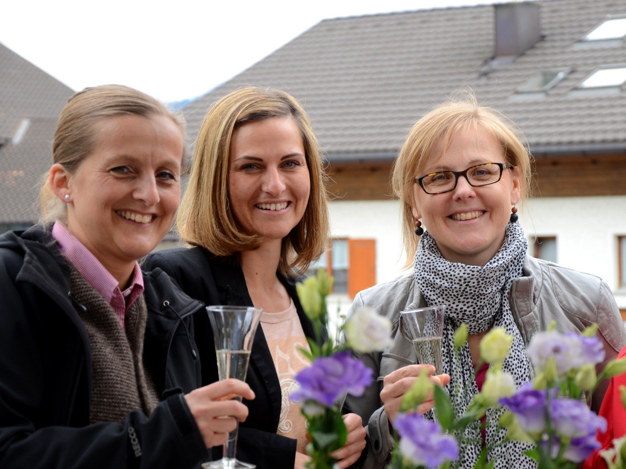 Sigrid, Marita und Silvia freuen sich auf das Genusserlebnis Sigrid, Marita und Silvia freuen sich auf das Genusserlebnis