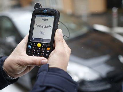 Wien-Währing: Autofahrer beschädigt Eingabegerät eines Organs der Parkraumüberwachung Wien-Währing: Autofahrer beschädigt Eingabegerät eines Organs der Parkraumüberwachung