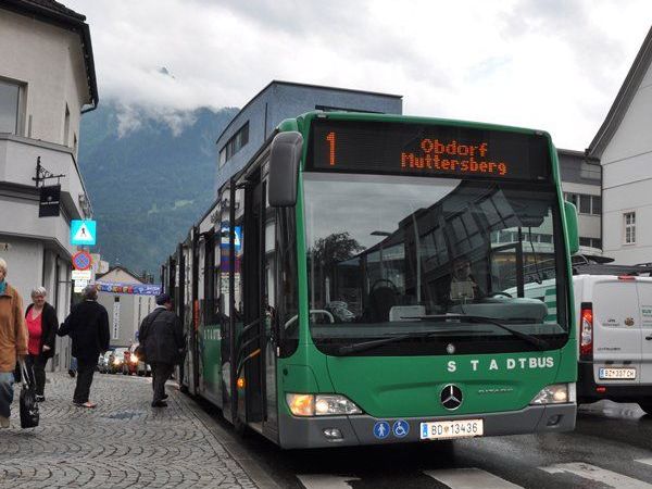 Mit der Parkmünze kann auch ein Stadtbusticket gelöst werden. Mit der Parkmünze kann auch ein Stadtbusticket gelöst werden.